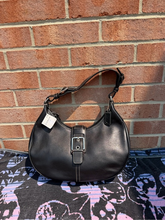 Coach Handbags - NWT Vintage Coach Black Leather Hampton Hobo Bag